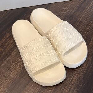 Women's Adidas Adilitte Comfort 2.0 White Slide Sandals